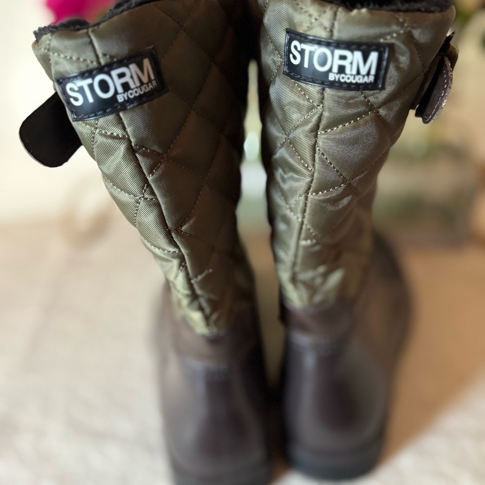 Storm by Cougar Women's Sassy Rain Boot, Size‎ 6. Olive and Brown w/ Side Buckle - Picture 5 of 11